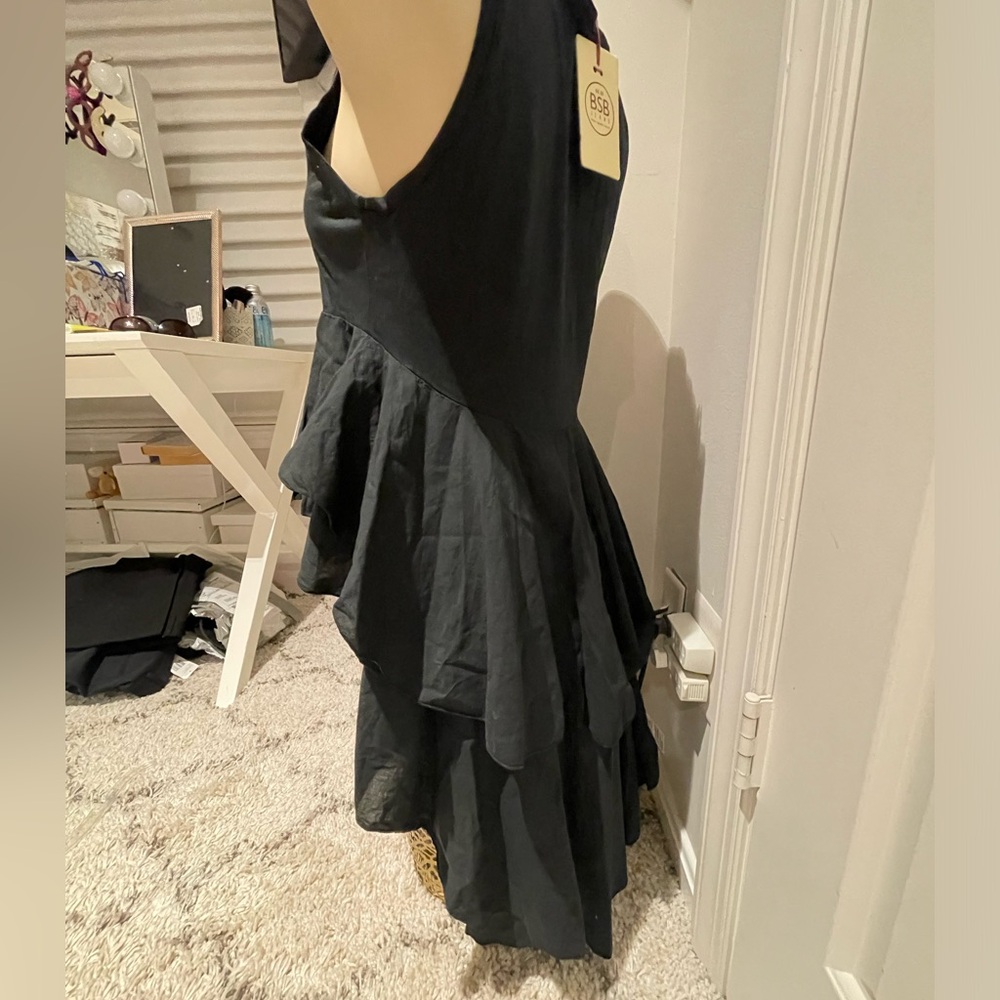 BSB JEANS HI LOW BLACK RUFFLE PEPLUM TOP TAIL SHORT FRONT LONGER BACK NWT SM 4/6